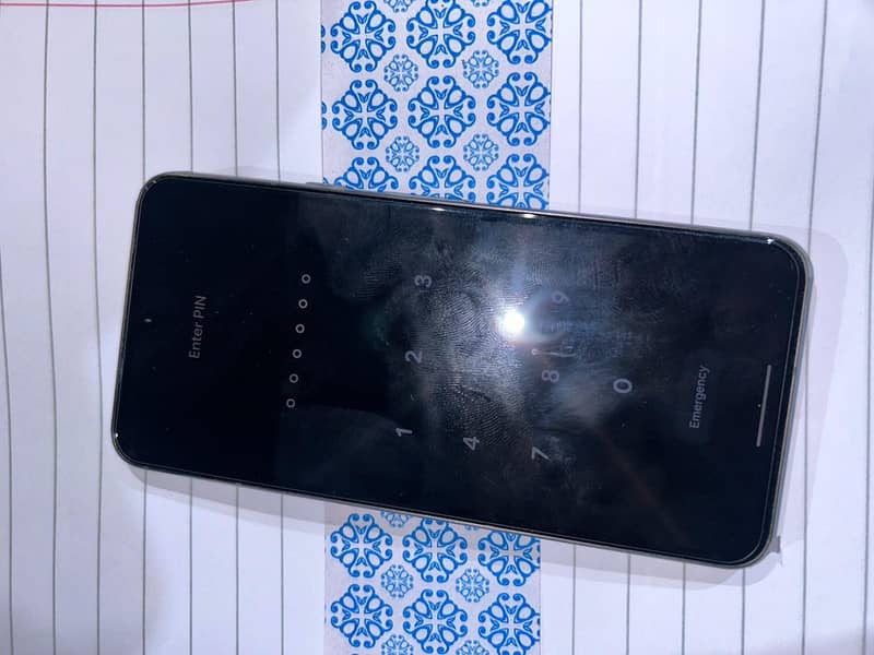 Google Pixel 8 4