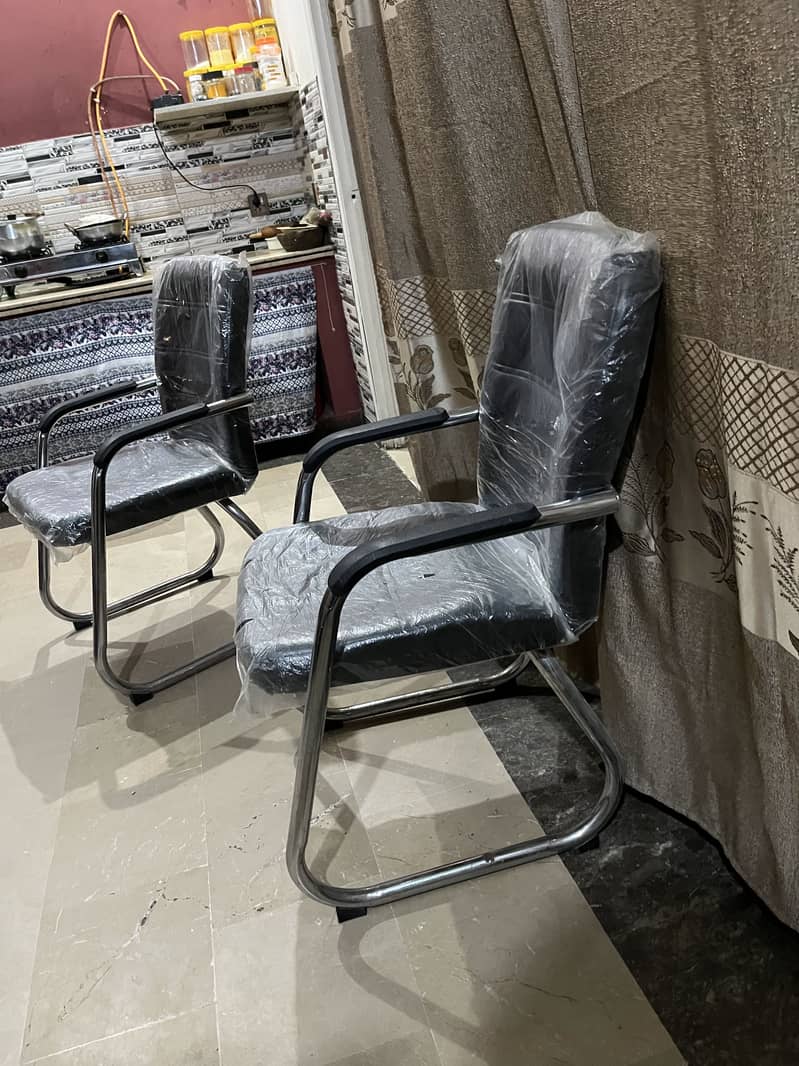 Chairs 0