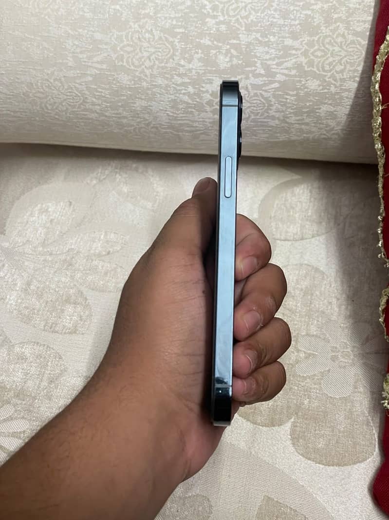 Apple iPhone 12 Pro 5