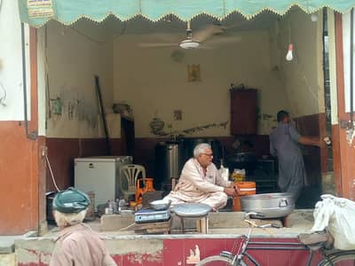 Commercial Shop for Sale in Rachna Town Ideal for Investment & Business