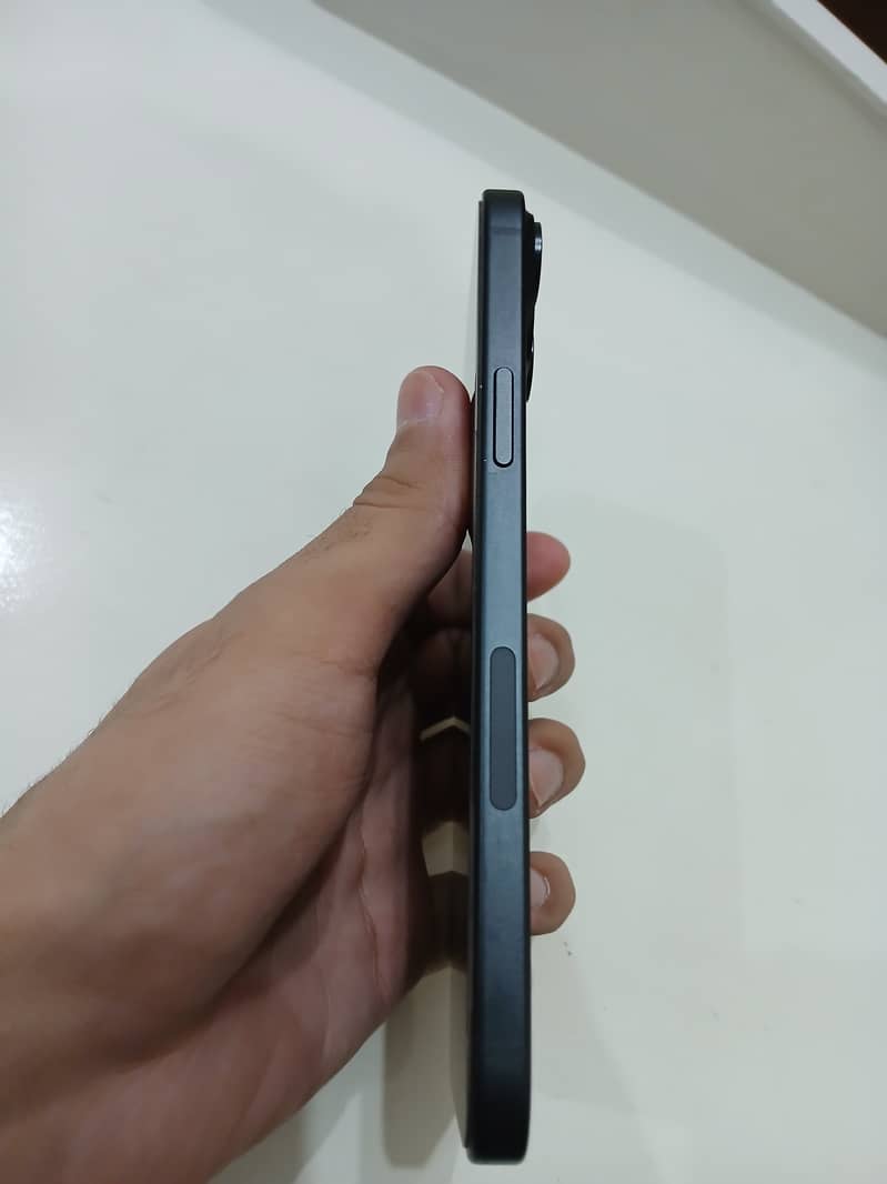 Apple iPhone 15 plus jv 1