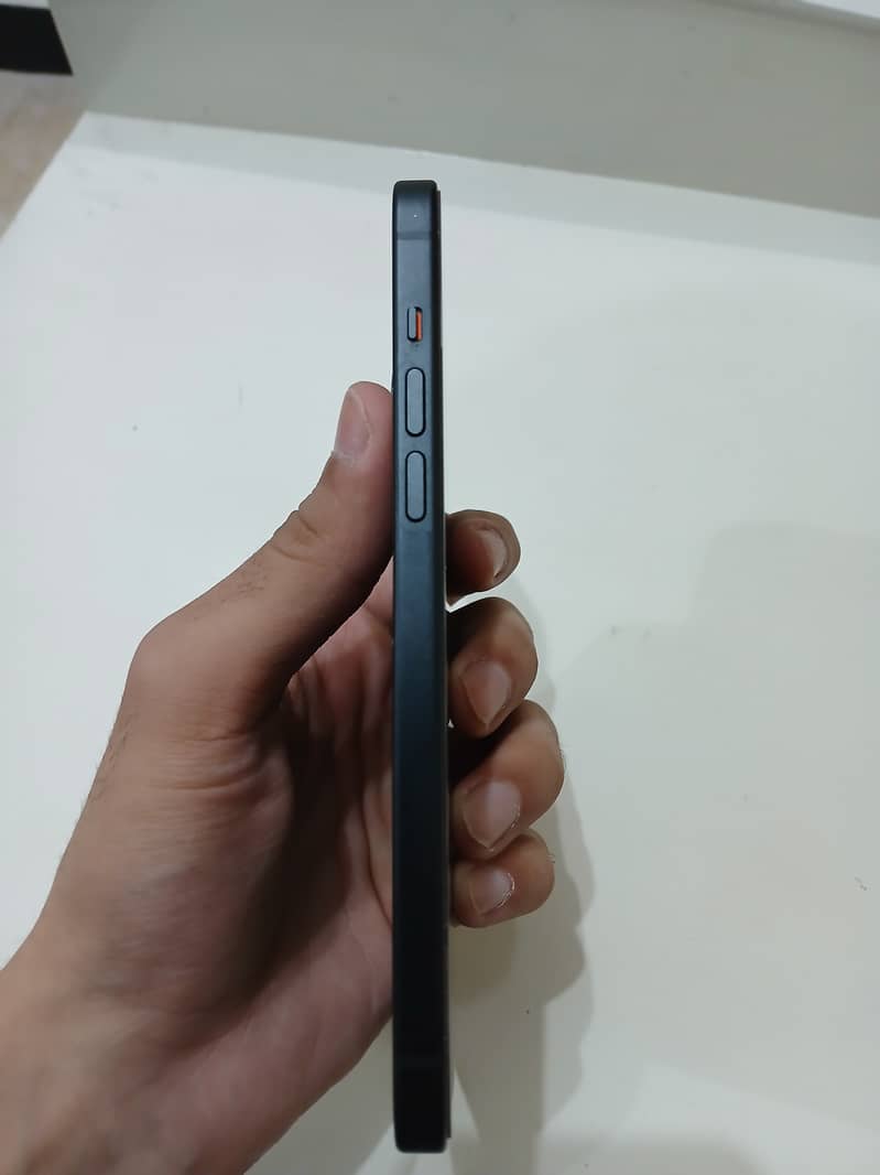 Apple iPhone 15 plus jv 4
