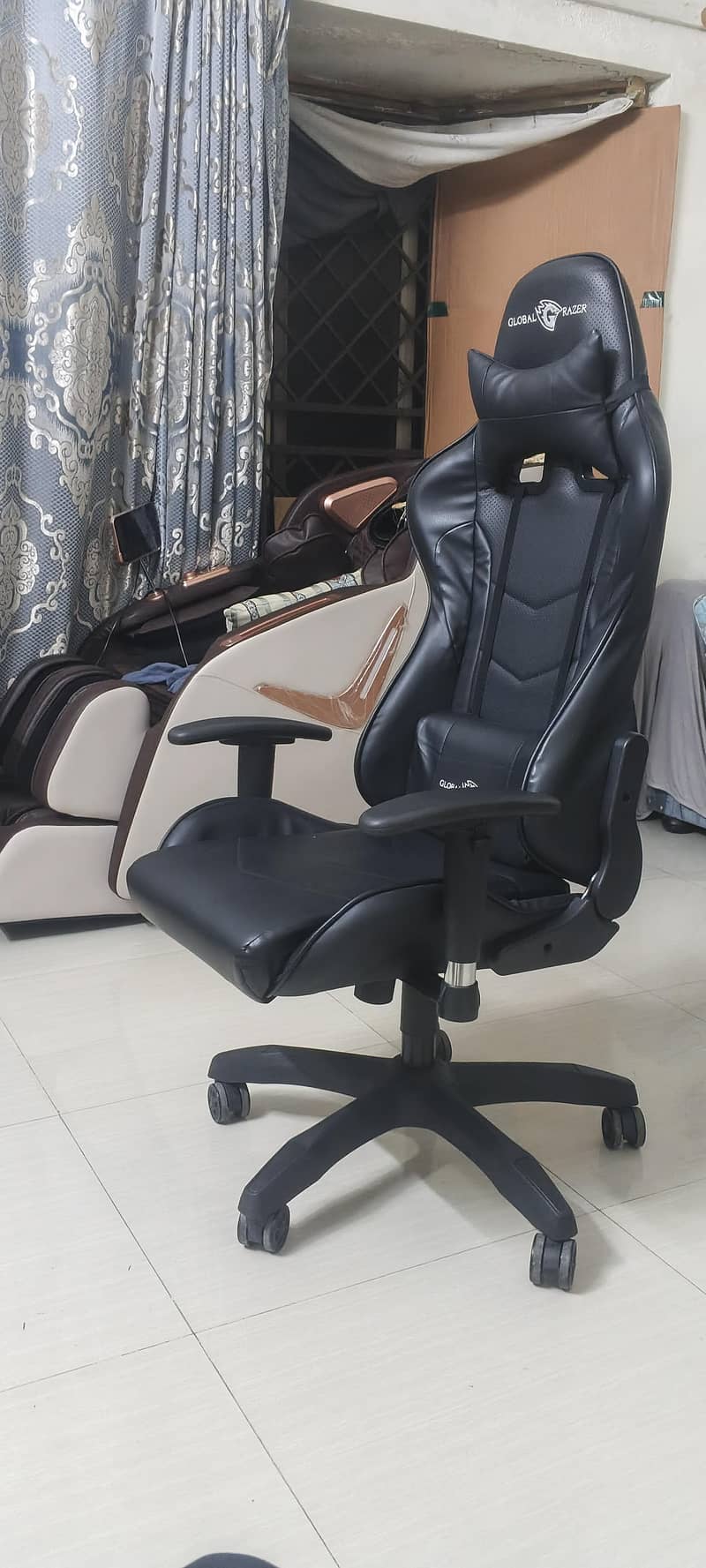 Gaming Chair 1