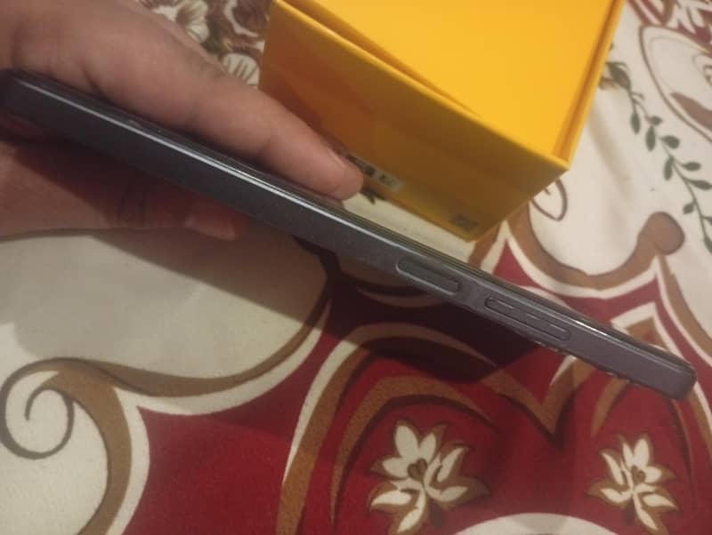 Realme Note 50 4