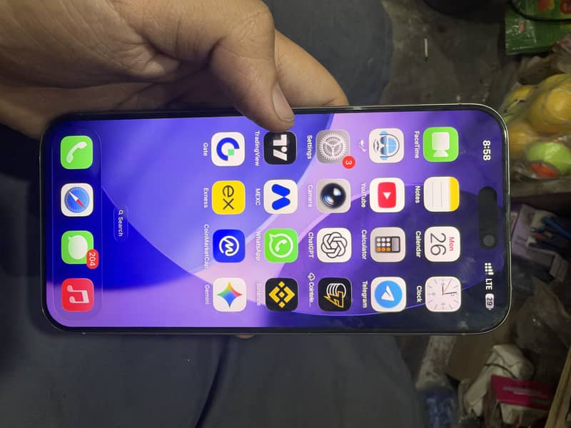 Apple iPhone 15 Pro Max 8