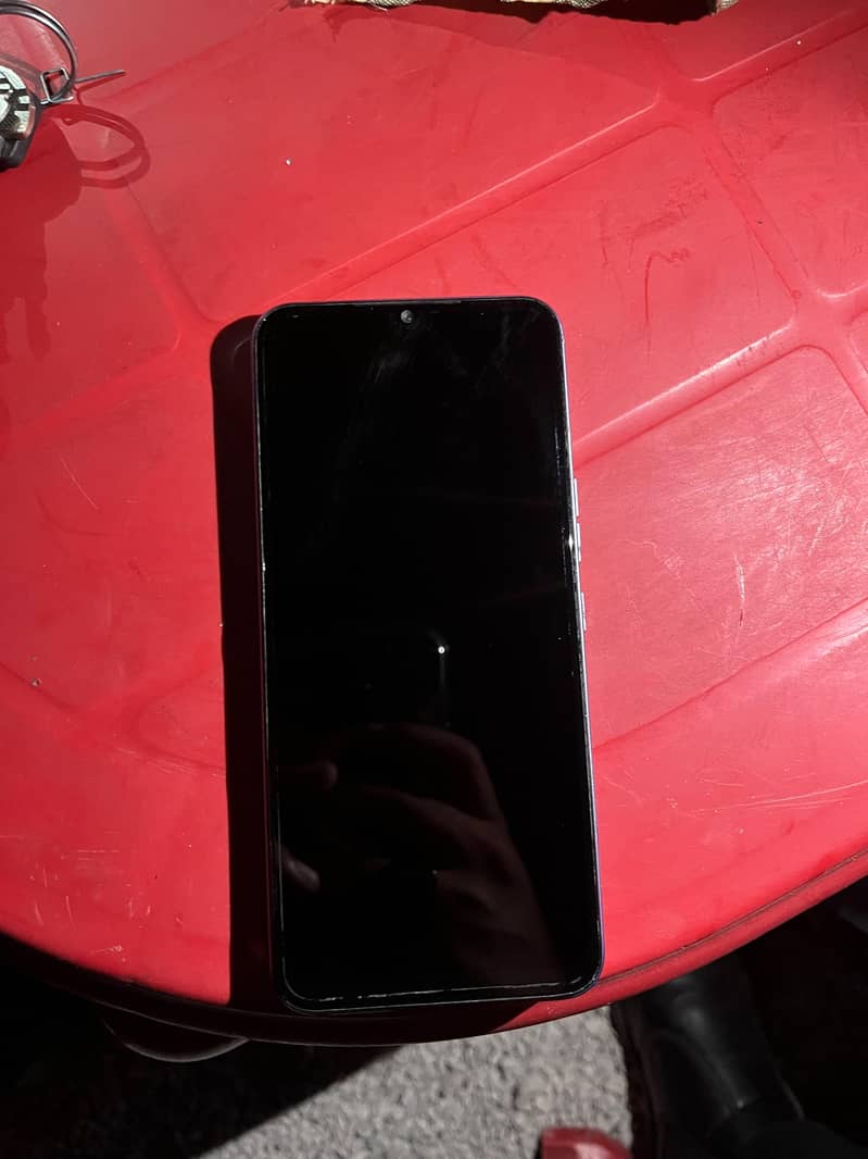 Tecno Spark 8C 4