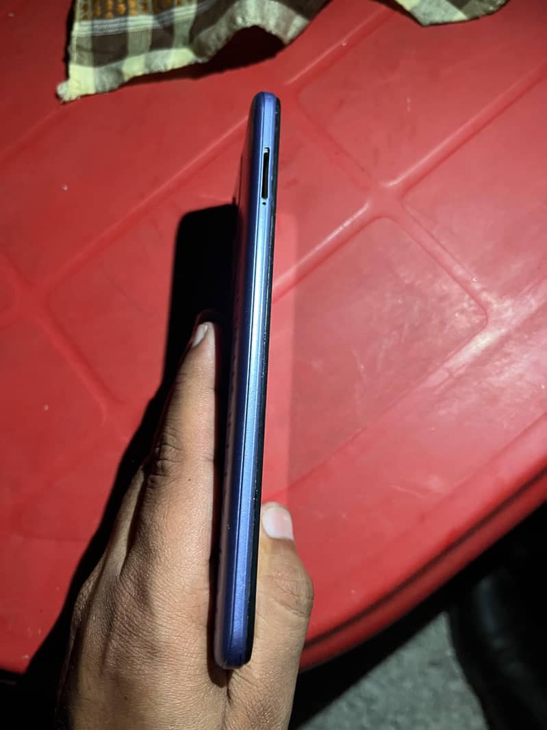 Tecno Spark 8C 6
