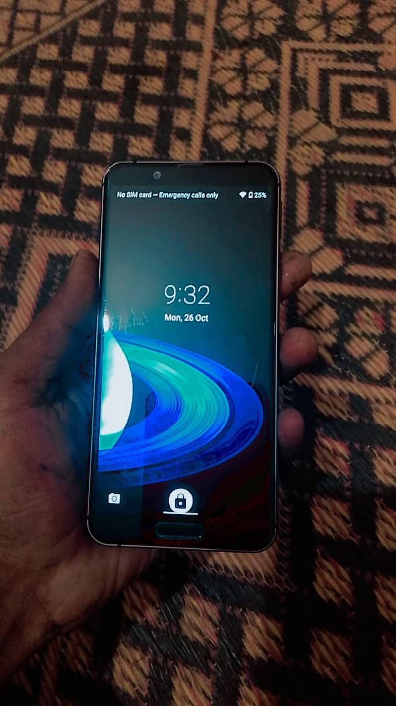Sharp Aquos Sense 4
