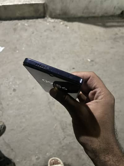 Vivo y05 open box 4 days use