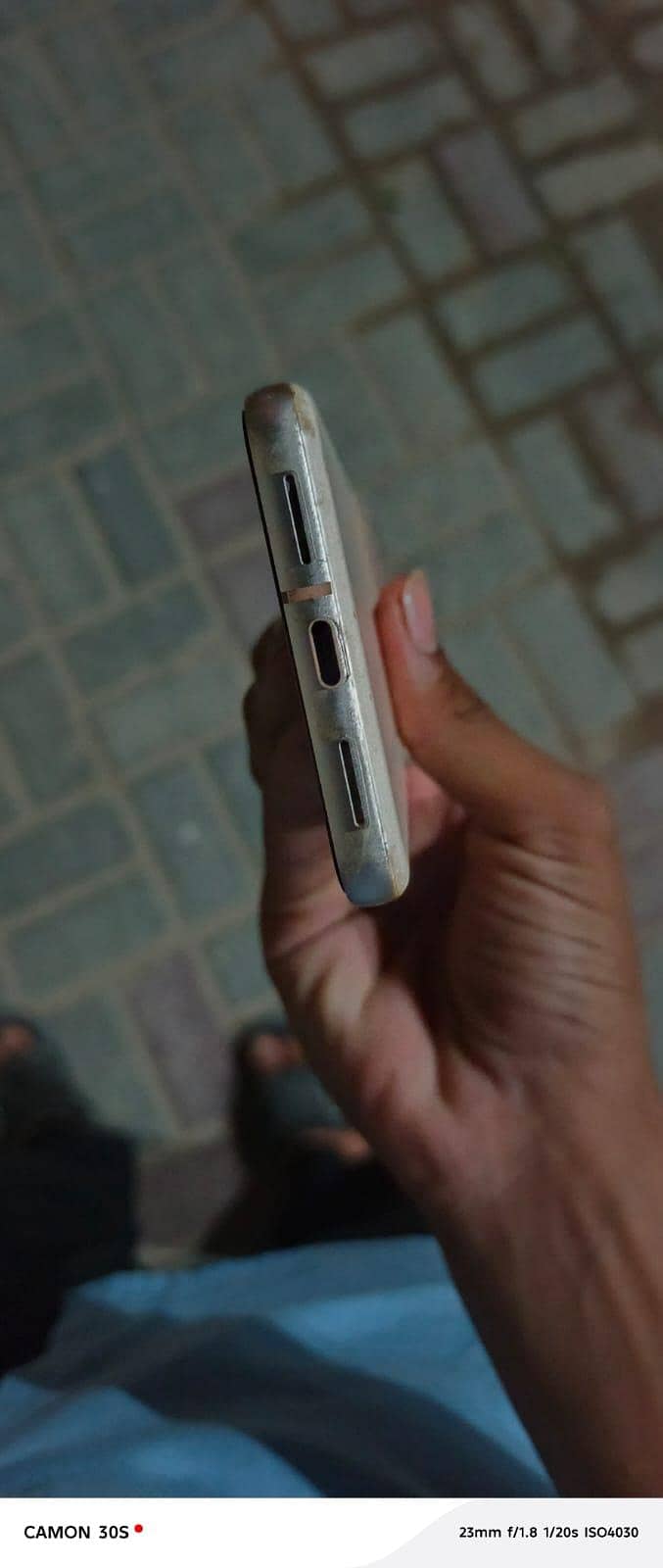 Google Pixel 8 2