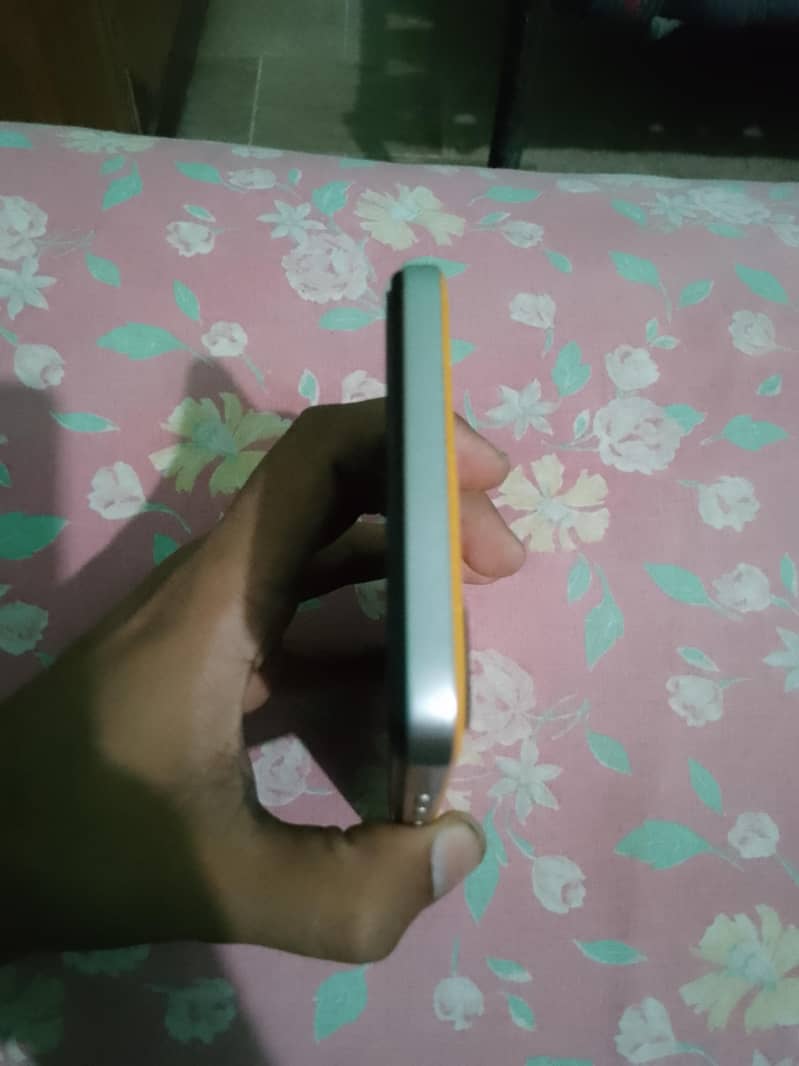 Tecno Spark 10C 3