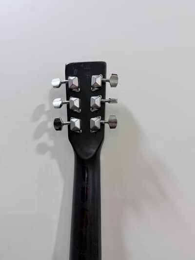 Acoustic guitar black color