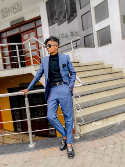 Pent coat shining blue couler