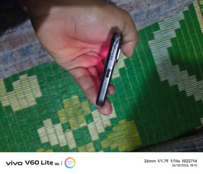 Vivo Y29