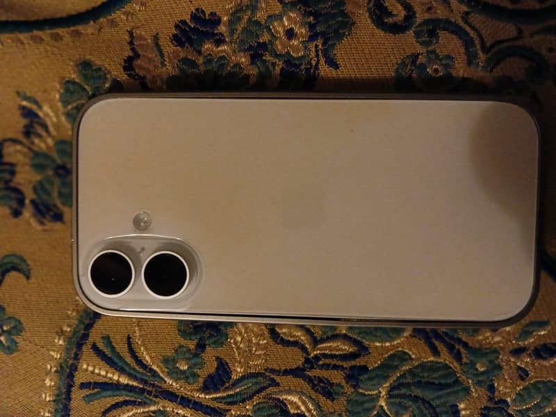 Apple iPhone 17 0
