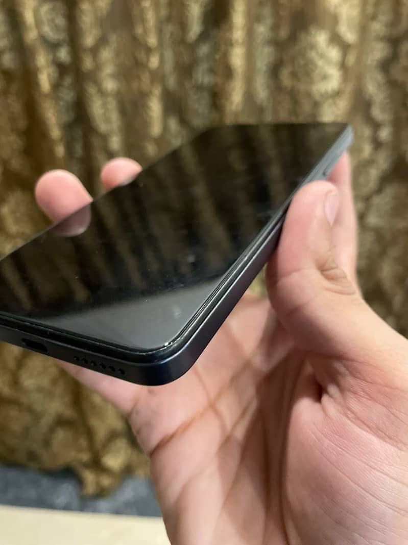 Infinix Smart 8 pro 4