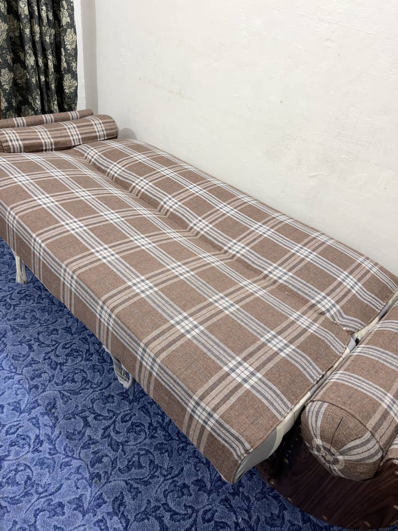 Sofa Cumbed fully new condition 5