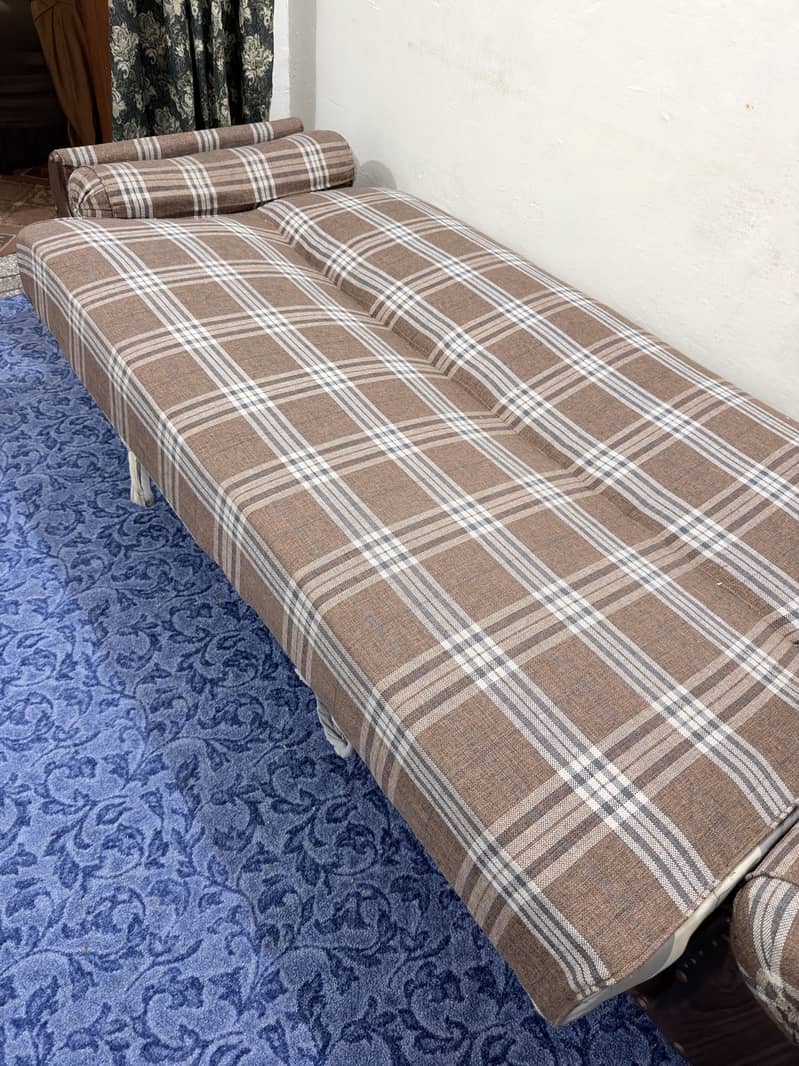 Sofa Cumbed fully new condition 11