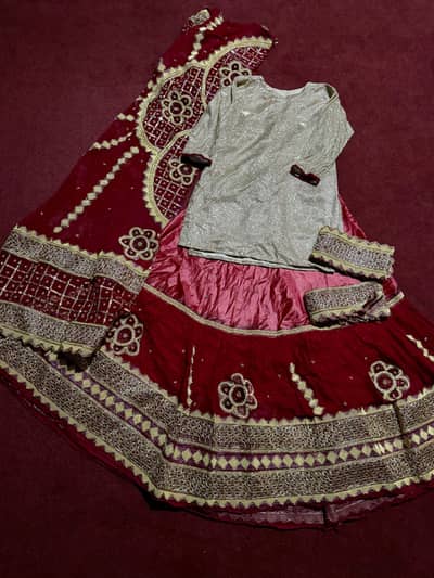 Farshi lehnga antique