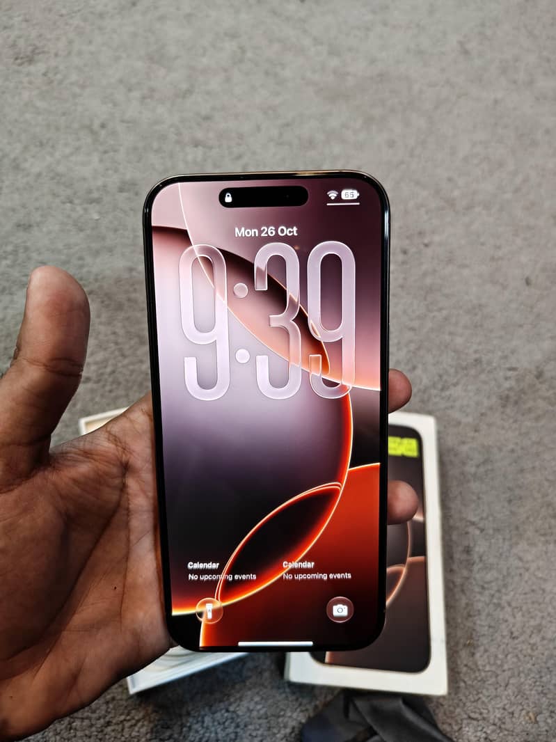 Apple iPhone 16 Pro Max 5