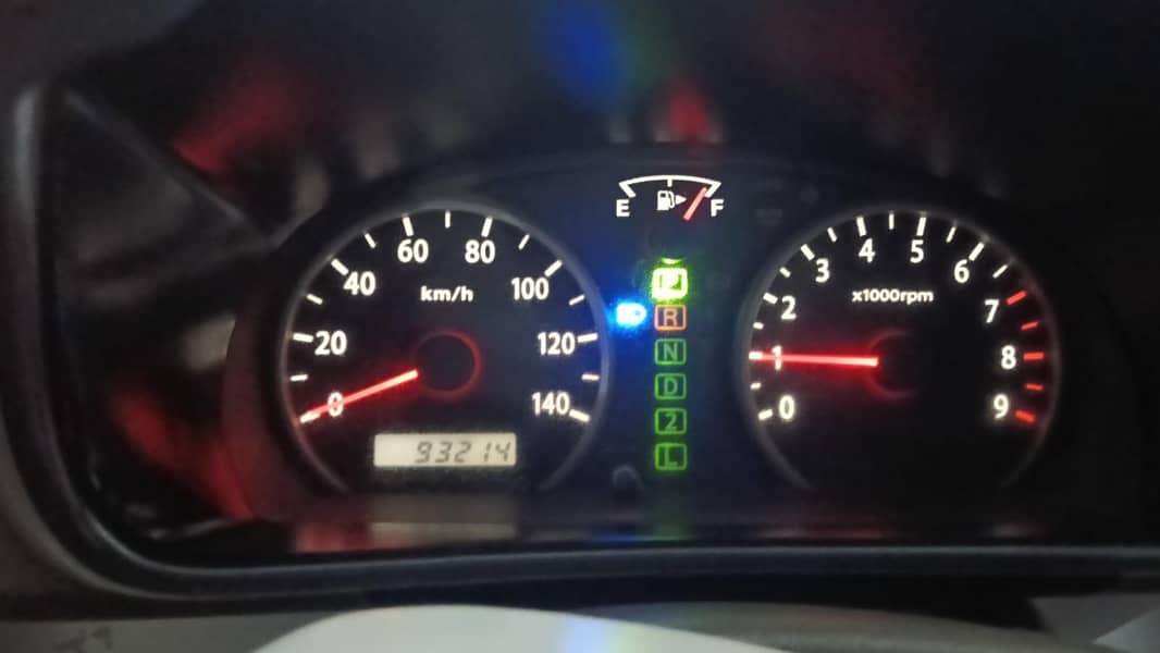 Suzuki Every 2012 4