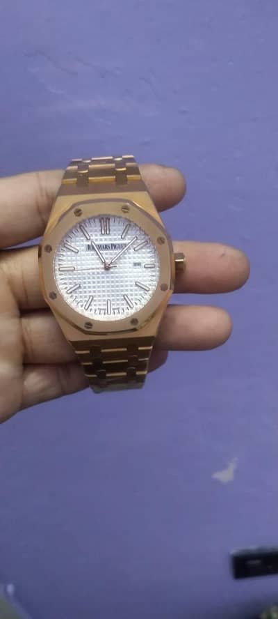 automatic and quartz movement watches available
