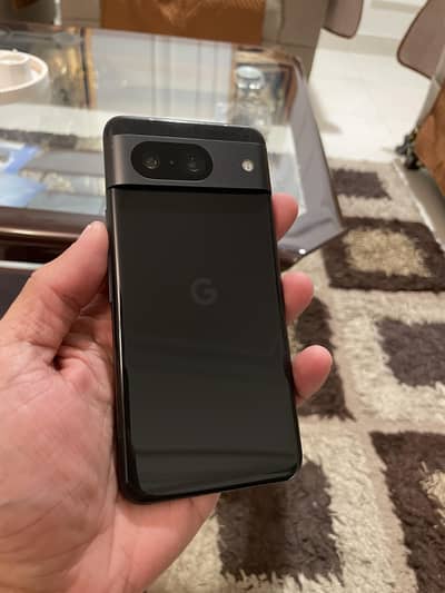 Google Pixel 8 - mint condition
