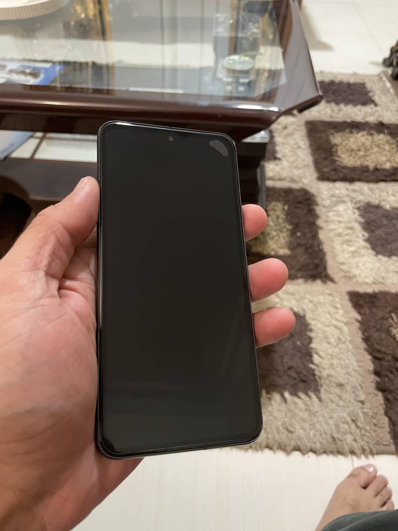Google Pixel 8 - mint condition 1