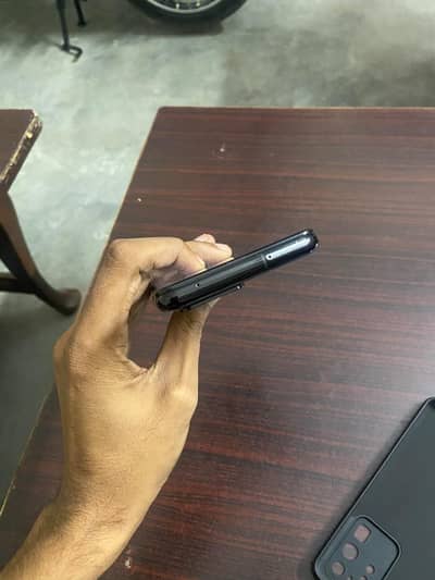 Samsung Mobile S20 Ultra