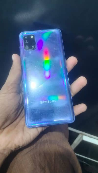 Samsung Mobile A31 with box charger