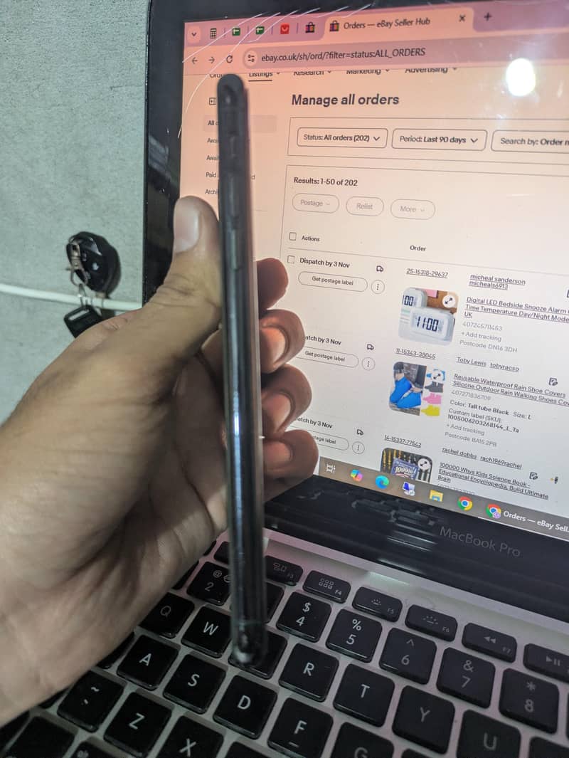 Apple iPhone 11 Pro Max 4