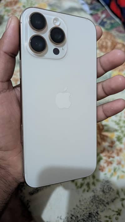 Apple iPhone 16 Pro Max 10/10 esim time
