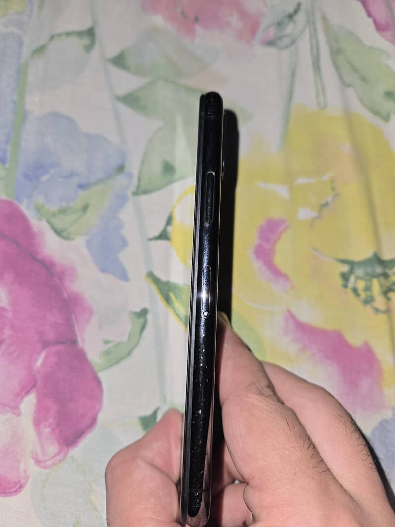 Apple iPhone XS 2