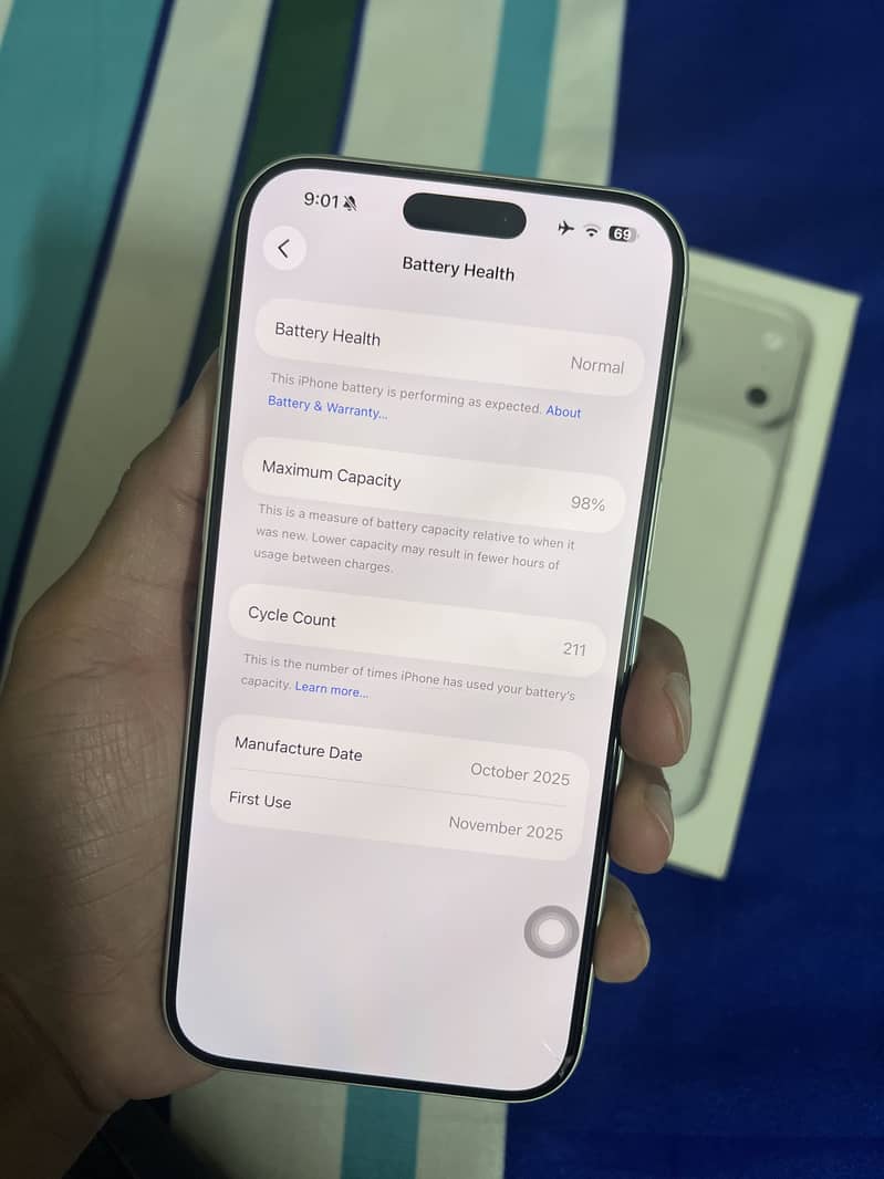 Apple iPhone 17 Pro Max 6