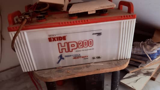 2 Heavy Duty Batteries, 2 UPS APC, both are in working condition