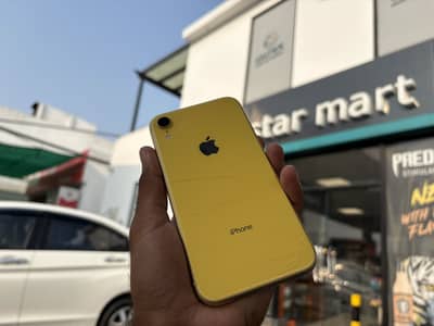 Apple iPhone XR