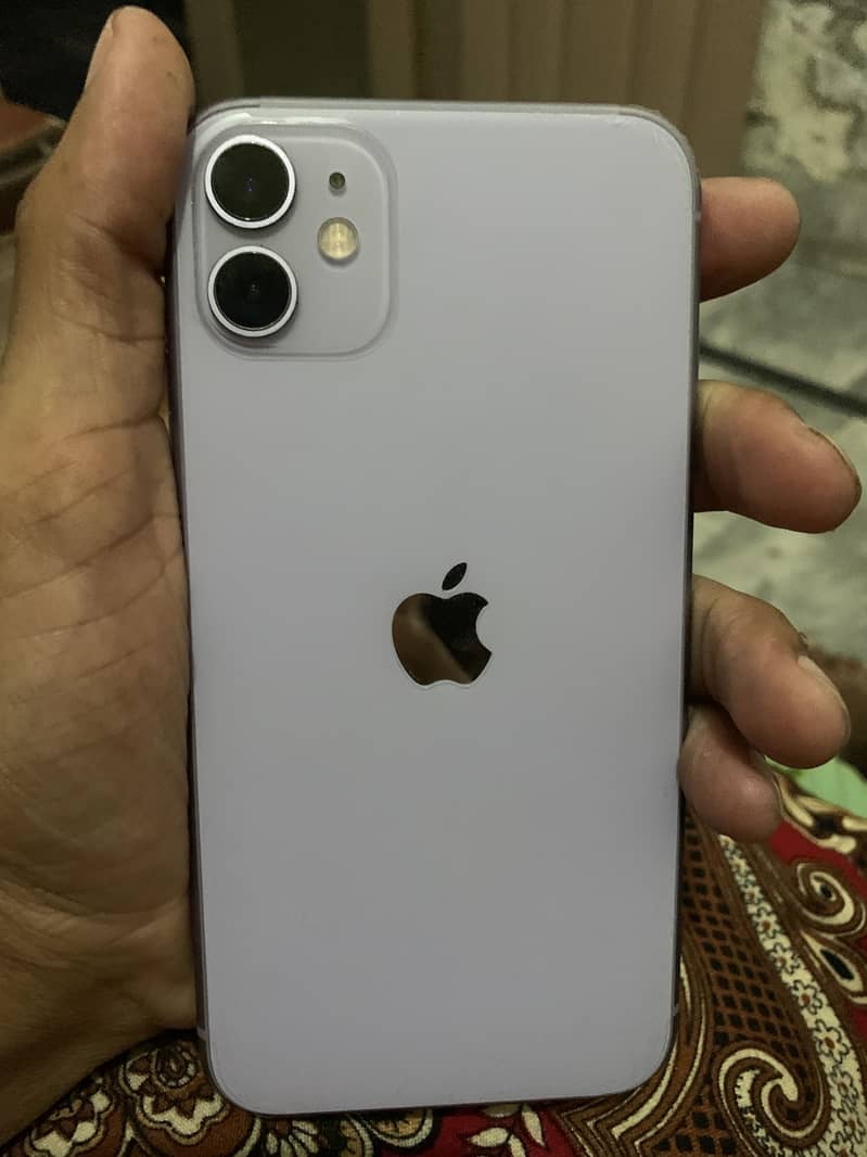 Apple iPhone 11 3