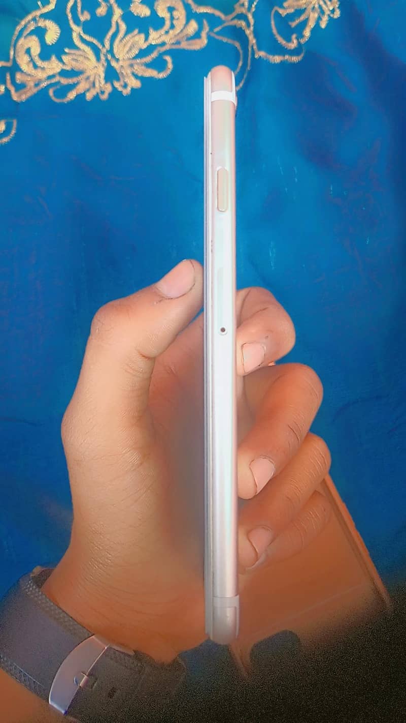 Apple iPhone 6 2
