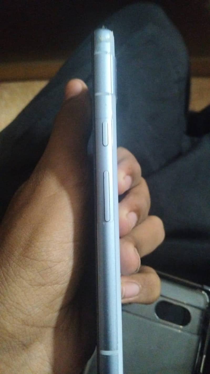 Google Pixel 7a 1