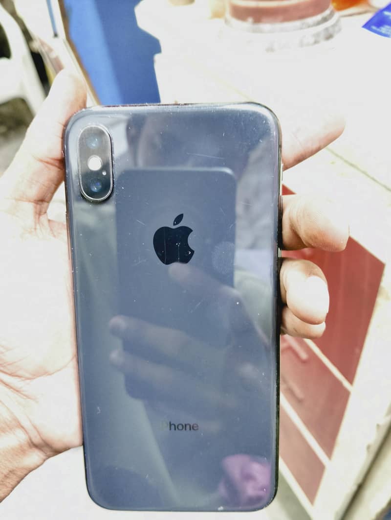 Apple iPhone X 5
