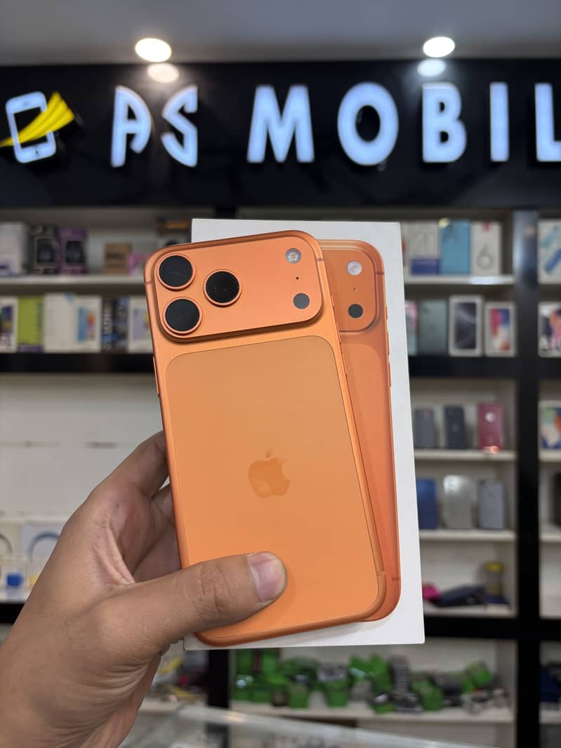 Apple iPhone 17 Pro Max 1
