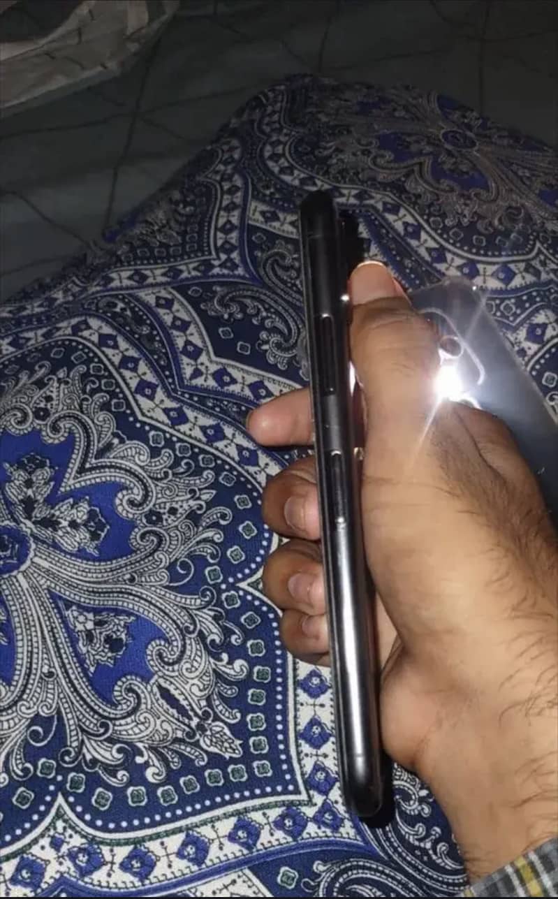 Apple iPhone X 2