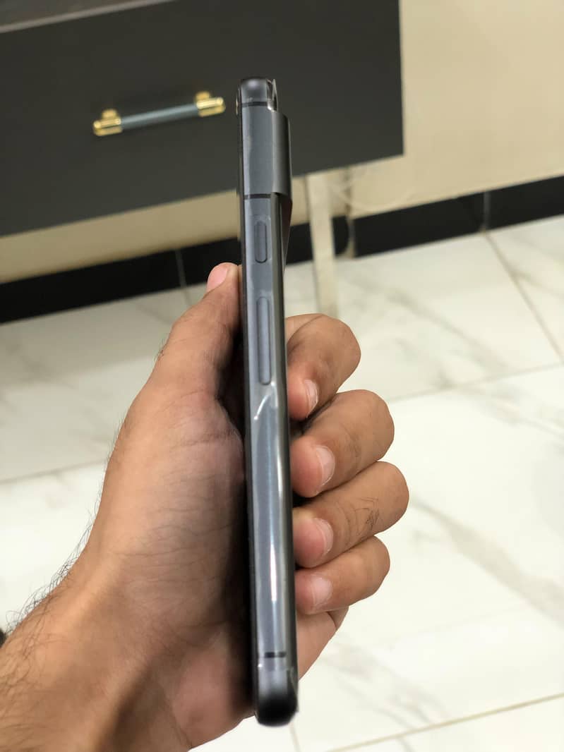 Google Pixel 8 1
