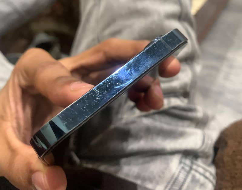 Apple iPhone 12 Pro Max 6
