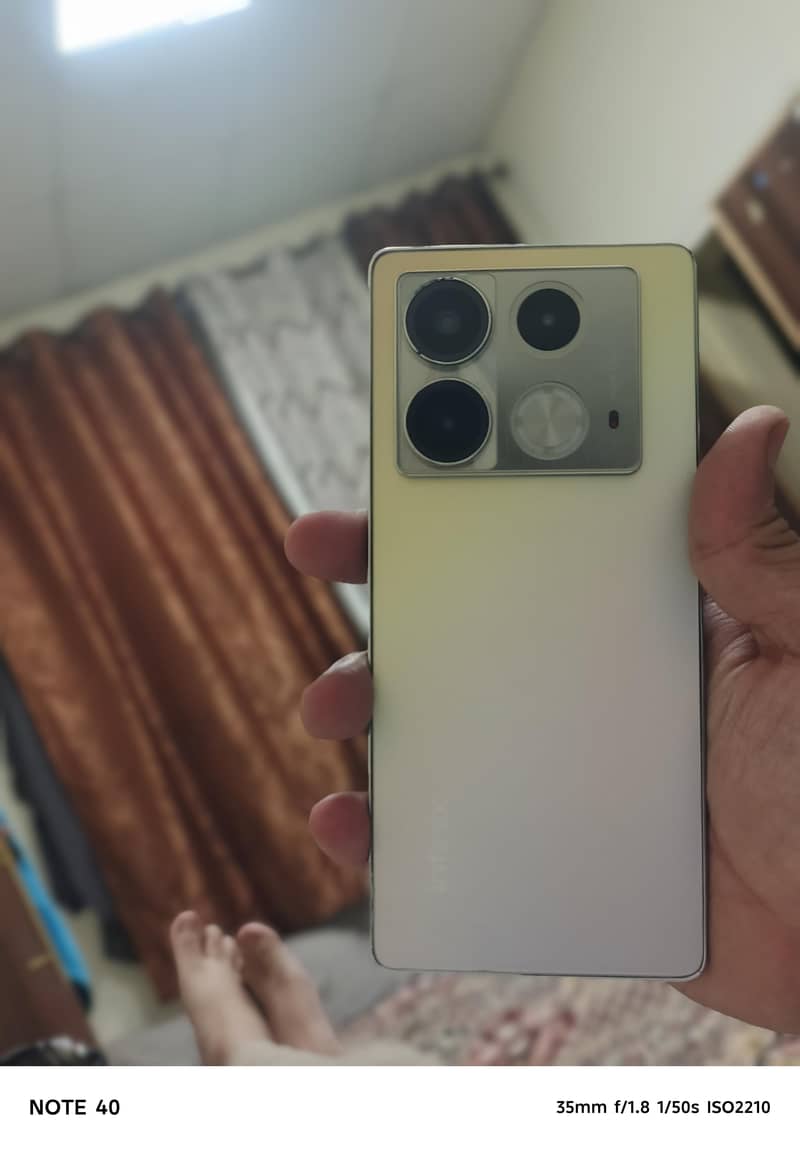 Infinix Note 40 0
