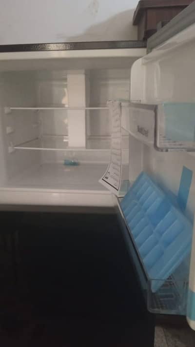 Dawlance Avante+ 9173 Inverter Refrigerator