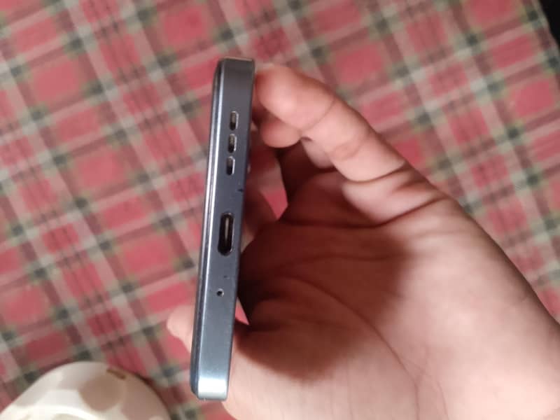 Xiaomi Redmi 13c 4