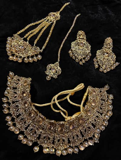 Jewellery sets