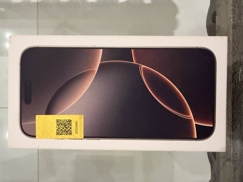 Apple iPhone 16 Pro Max 2