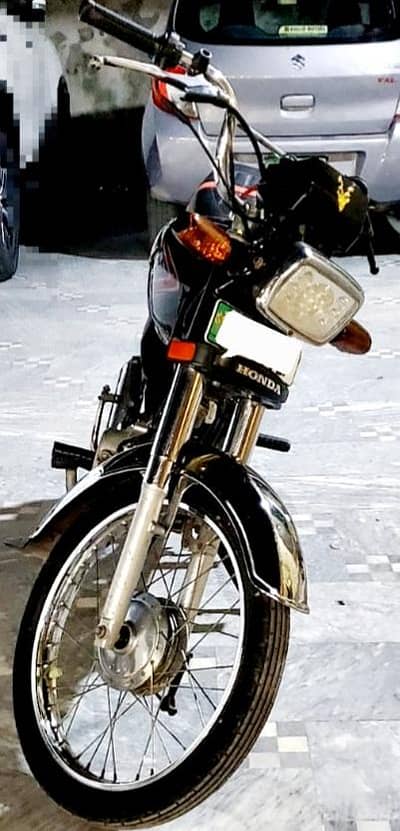 Honda 70 model 2017 like brand new